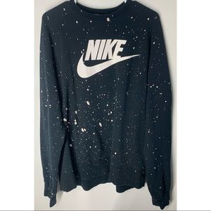 NIKE SWEATER